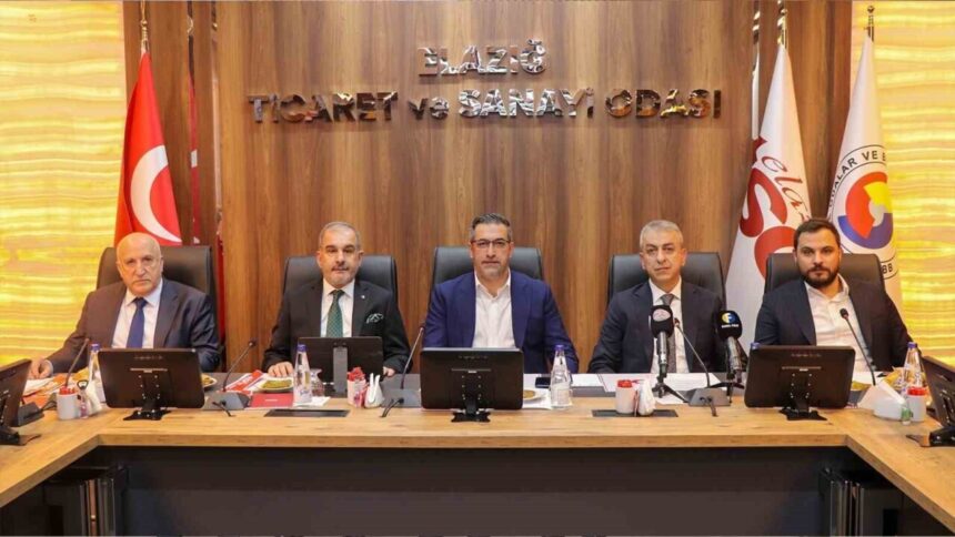 Teşvik yasasının önemine dikkat çeken Elazığ TSO Başkanı Alan, “Teşvik yoksa, sanayi büyüyemez” dedi. Teşvik yasasının önemine dikkat çeken Elazığ TSO Başkanı Alan, “Teşvik yoksa, sanayi büyüyemez” dedi.