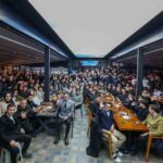 Sakarya Belediye Başkanı Alemdar, AK Parti Gençlik Kolları’nın düzenlediği buluşmada gençlerle bir araya geldi.