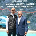 Kayseri Büyükşehir Belediye Başkanı Büyükkılıç, Bakan Uraloğlu’na 2025 yılı için 6,6 milyar TL’lik yatırımlar için teşekkür etti.