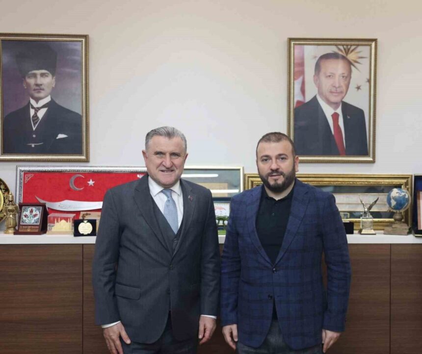 Başkan Mustafa Candaroğlu, Ankara’da Arnavutköy için üst düzey görüşmeler yaptı. Başkan Mustafa Candaroğlu, Ankara’da Arnavutköy için üst düzey görüşmeler yaptı.