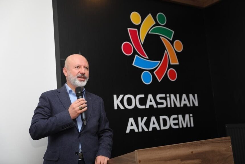 Kocasinan Akademi, eğitimler ve modern tesisleriyle aile ekonomisine katkı sağlıyor. Kocasinan Akademi, eğitimler ve modern tesisleriyle aile ekonomisine katkı sağlıyor.