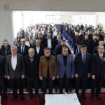 Kütahya Belediye Başkanı Kahveci, Esnaf ve Sanatkârlar Odası’nın Genel Kurulu’na katıldı.