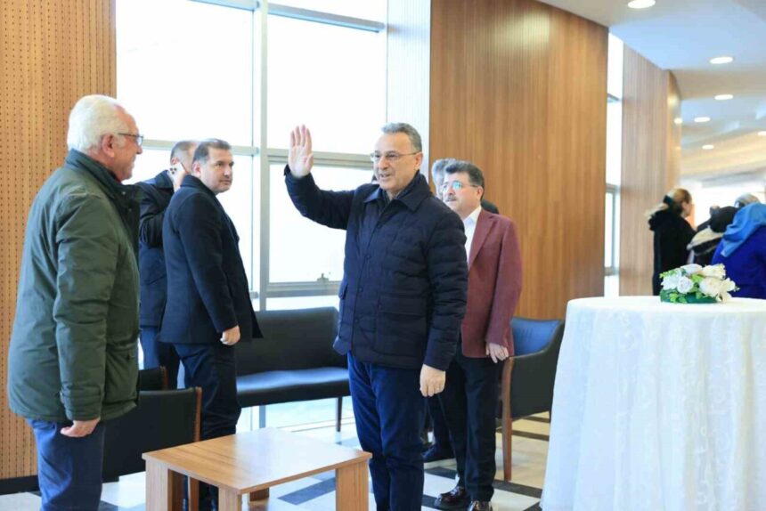 İlkadım Belediye Başkanı Kurnaz, kaliteli ve modern hizmet için teşkilat desteğiyle çalıştıklarını ifade etti.