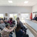 Mersin Büyükşehir Belediye Başkanı Vahap Seçer, Çalışan Gazeteciler Günü’nde Mersin Gazeteciler Cemiyeti’ni ziyaret etti.