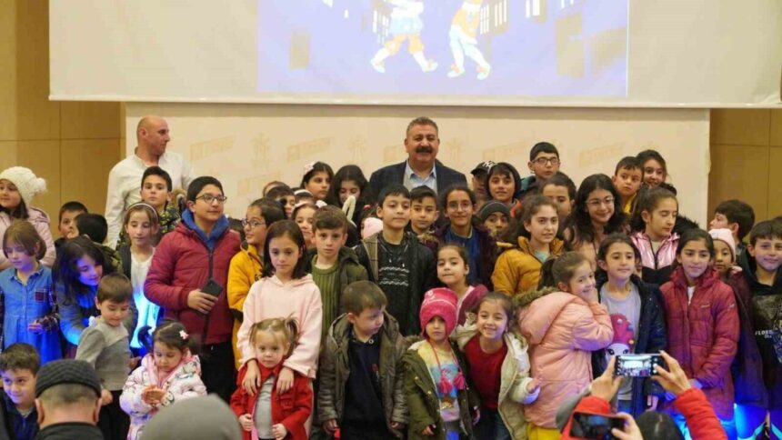 Palandöken Belediye Başkanı Sunar, 7-16 yaş grubu çocukları ücretsiz kurslara katılmaya çağırdı.