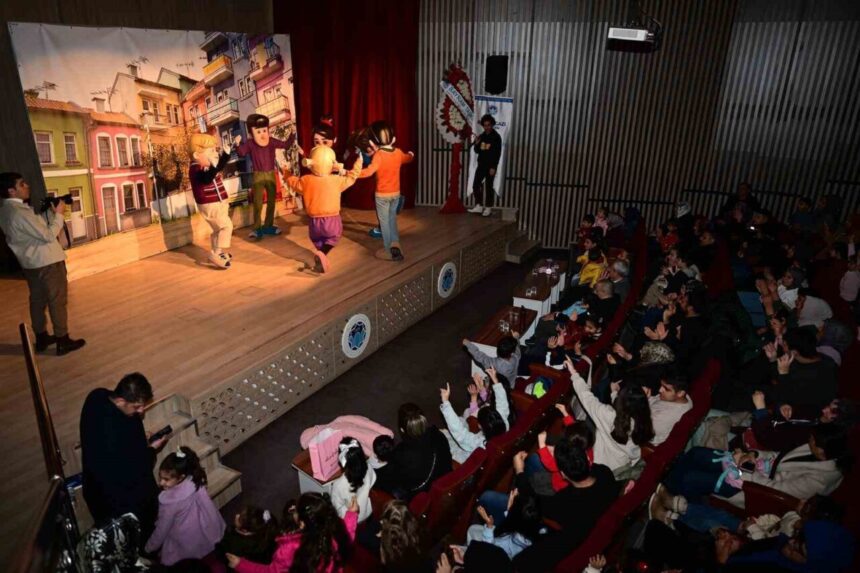 Battalgazi Belediyesi’nden Çocuklara Yarıyıl Tatili Hediyesi: Grup Rafadan Sahne Gösterisi ve Konseri Battalgazi Belediyesi’nden Çocuklara Yarıyıl Tatili Hediyesi: Grup Rafadan Sahne Gösterisi ve Konseri