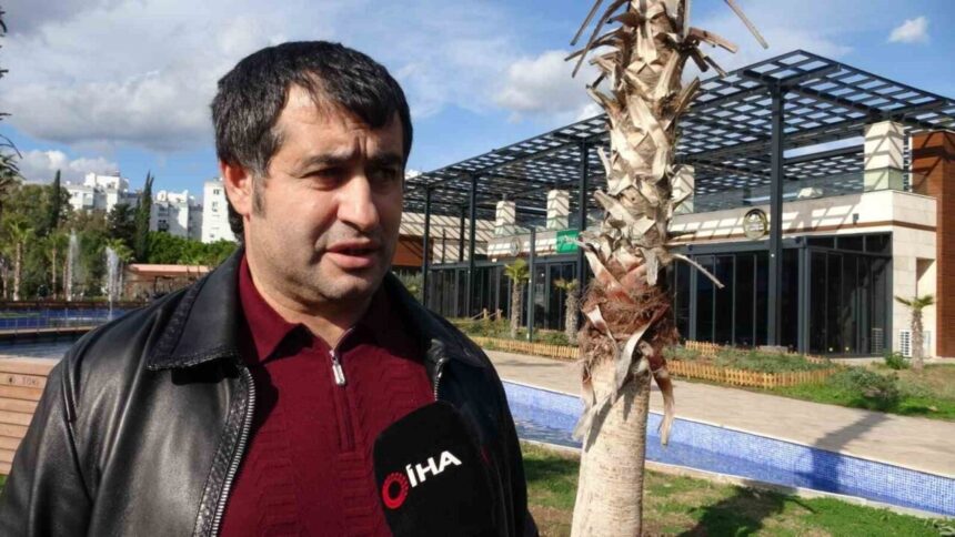 Azerbaycan Muaythai Federasyonu Başkanı Araz Musayev, Antalya’daki bıçaklı saldırıyla ilgili endişelerini dile getirdi. Azerbaycan Muaythai Federasyonu Başkanı Araz Musayev, Antalya’daki bıçaklı saldırıyla ilgili endişelerini dile getirdi.