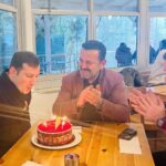 Bilecik’te Engelli Bireylere Aile ve Sosyal Hizmetler Müdürü Nejat İlhan’dan Doğum Günü Sürprizi