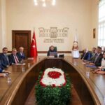 Bilecik’te Vali Faik Oktay Sözer başkanlığında mülki idare amirleriyle değerlendirme toplantısı yapıldı.