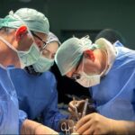 Sakarya Eğitim ve Araştırma Hastanesi’nde beyin ölümü gerçekleşen bir hastanın organları, üç hastaya bağışlandı.