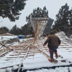 Bozkır’da Fırtına Ahır Çatısını Uçurdu, Çiftçi Destek Talep Ediyor