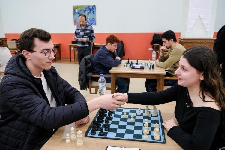 Bilecik Şeyh Edebali Üniversitesi’nde satranç etkinliği düzenlendi.