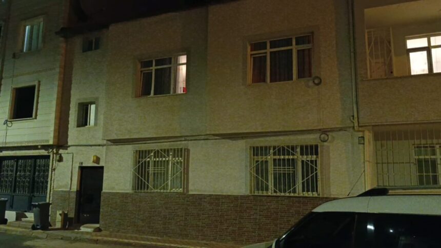 İnegöl’de yaşanan kavgada enişte, kayınbiraderini tabancayla yaraladı; kendisi de darp edildi.