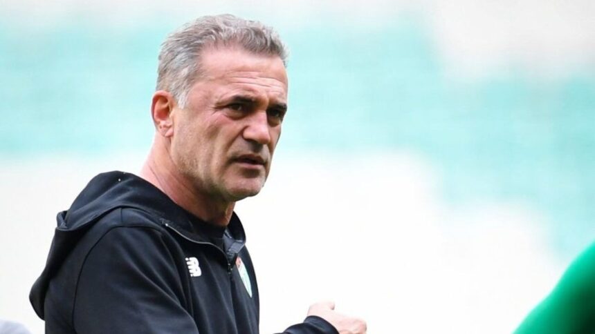 Bursaspor, Teknik Direktör Tahsin Tam ile sözleşmesini feshettiğini bildirdi. Bursaspor, Teknik Direktör Tahsin Tam ile sözleşmesini feshettiğini bildirdi.