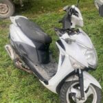 Bolu’da çalınan motosiklet, hırsızlar tarafından dört sokak ilerde zarar görmüş şekilde bırakıldı.