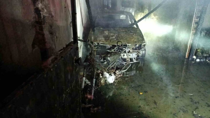 Çanakkale’nin Çan ilçesinde ahşap samanlıkta çıkan yangın itfaiye ekipleri tarafından kontrol altına alındı.