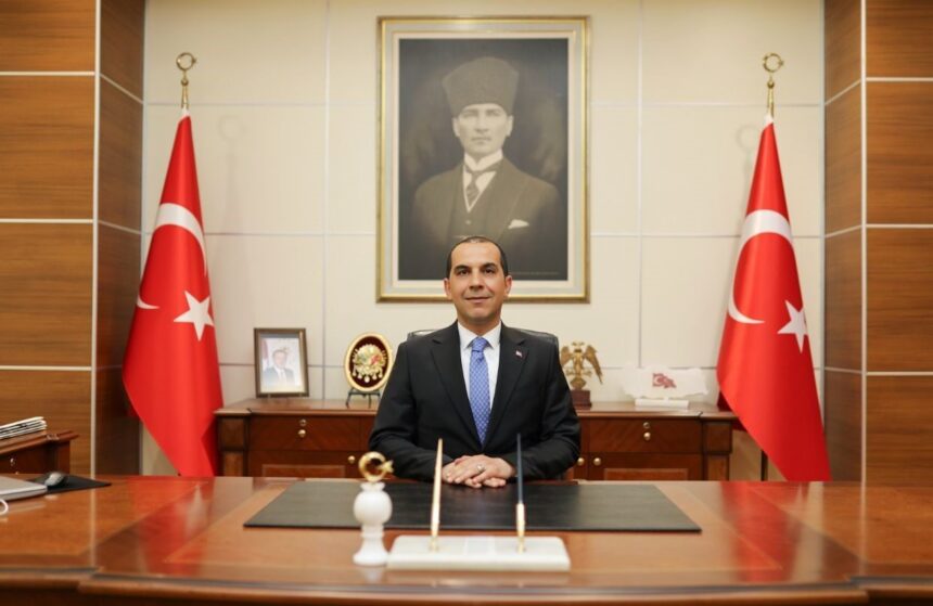 Çankırı Valisi Mustafa Fırat Taşolar, Iğdır Valiliğine atandı Çankırı Valisi Mustafa Fırat Taşolar, Iğdır Valiliğine atandı