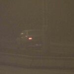 Çankırı’da yoğun sis, şehirlerarası yolların görüş mesafesini 50 metreye kadar indirdi.