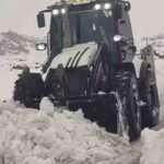 Çermik’te kar nedeniyle kapanan mahalle yolları yeniden ulaşıma açıldı.