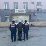 Afyonkarahisar’da jandarma, aranan 51 kişiyi yakaladı; 13’ü tutuklandı.