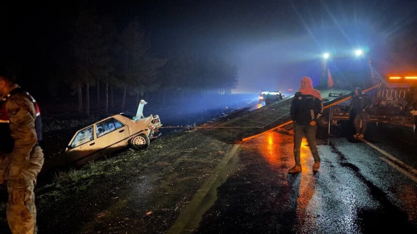 Ceylanpınar’da iki aracın çarpışması sonucu 2 kişi yaralandı. Ceylanpınar’da iki aracın çarpışması sonucu 2 kişi yaralandı.