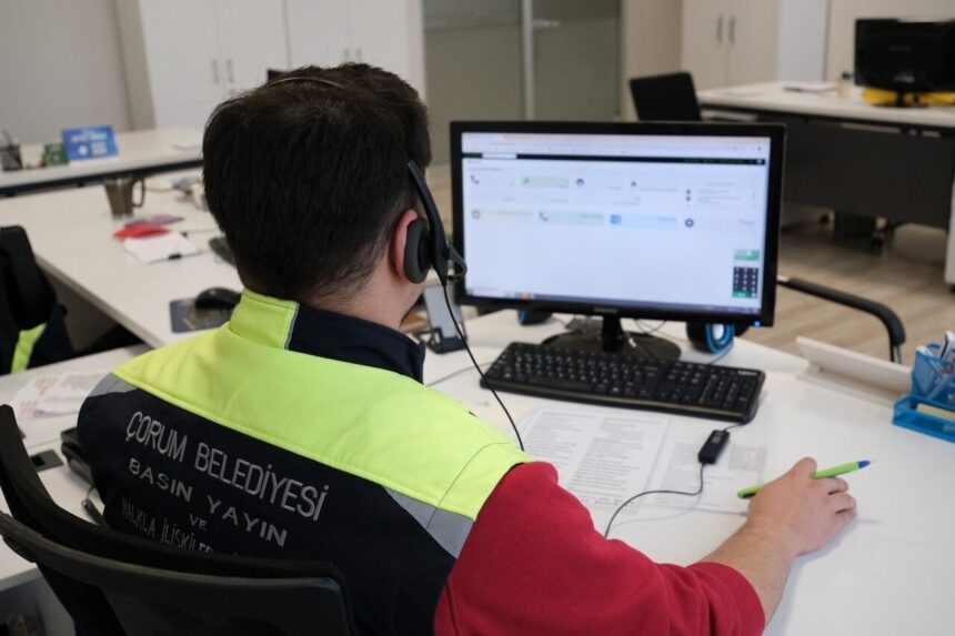 Çorum Belediyesi 153 Çağrı Merkezi, 2025’te toplam 164 bin 453 çağrıya yanıt verdi. Çorum Belediyesi 153 Çağrı Merkezi, 2025’te toplam 164 bin 453 çağrıya yanıt verdi.