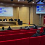 Çorum Belediyesi, iştirak şirketlerine alım için 11 bin 258 başvuru arasından kura çekimi gerçekleştirdi.