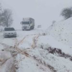 Alaca’da Yoğun Kar Yağışı Nedeniyle Mahsur Kalan Araçlar Kurtarıldı