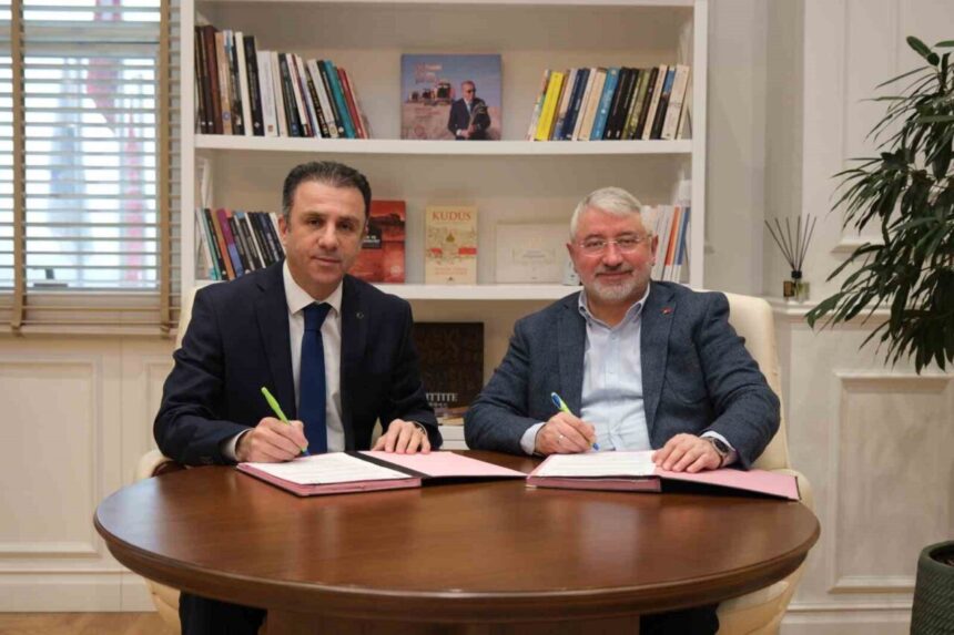 Çorum Belediyesi ve Cumhuriyet Başsavcılığı, denetimli serbestlikteki yükümlülerin kamu hizmetlerinde çalışmalarını sağlayacak protokol imzaladı. Çorum Belediyesi ve Cumhuriyet Başsavcılığı, denetimli serbestlikteki yükümlülerin kamu hizmetlerinde çalışmalarını sağlayacak protokol imzaladı.