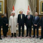 Cumhurbaşkanı Erdoğan, Diyanet İşleri Başkanı Arpaguş ile heyetini Cumhurbaşkanlığı Külliyesi’nde ağırladı.