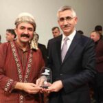 Kayseri Develi’de Aşık Seyrani’yi anlatan filmin galası yapıldı.