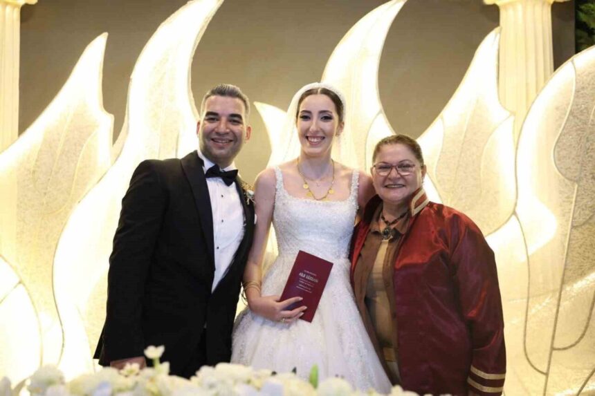 Didim Belediyesi 2025’te Yüzlerce Çiftin Nikahına Ev sahipliği Yaptı