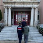 Didim’de dolandırıcılıktan aranan şahıs yakalandı.