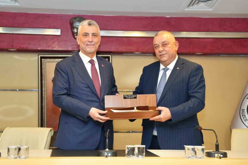 Düzce’de İhracat Akademisi İçin Ticaret Bakanı’na Destek Talebi iletildi Düzce’de İhracat Akademisi İçin Ticaret Bakanı’na Destek Talebi iletildi