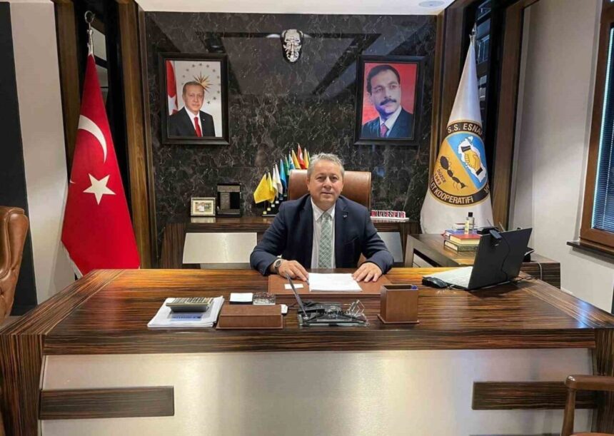 Düzce EKKK Başkanı Taşlı, Ticaret Bakanı Bolat ve TESKOMB Başkanı Akgül’e esnafa destekleri için teşekkür etti. Düzce EKKK Başkanı Taşlı, Ticaret Bakanı Bolat ve TESKOMB Başkanı Akgül’e esnafa destekleri için teşekkür etti.