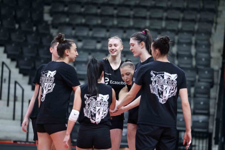 Eczacıbaşı Dynavit, CEV Zeren Group Şampiyonlar Ligi’nde Olympiacos Piraeus ile rövanş maçı oynayacak. Eczacıbaşı Dynavit, CEV Zeren Group Şampiyonlar Ligi’nde Olympiacos Piraeus ile rövanş maçı oynayacak.