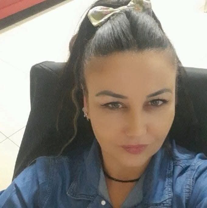 Zonguldak’ta evde elma yerken nefes borusuna parça kaçan güvenlik görevlisi hayatını kaybetti. Zonguldak’ta evde elma yerken nefes borusuna parça kaçan güvenlik görevlisi hayatını kaybetti.