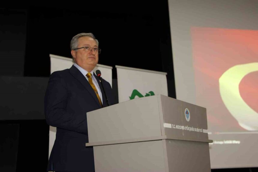 Mersin’de Enerji Verimliliği ve Yeşil Lojistik Konferansı, sektörden uzmanları bir araya getirdi. Mersin’de Enerji Verimliliği ve Yeşil Lojistik Konferansı, sektörden uzmanları bir araya getirdi.