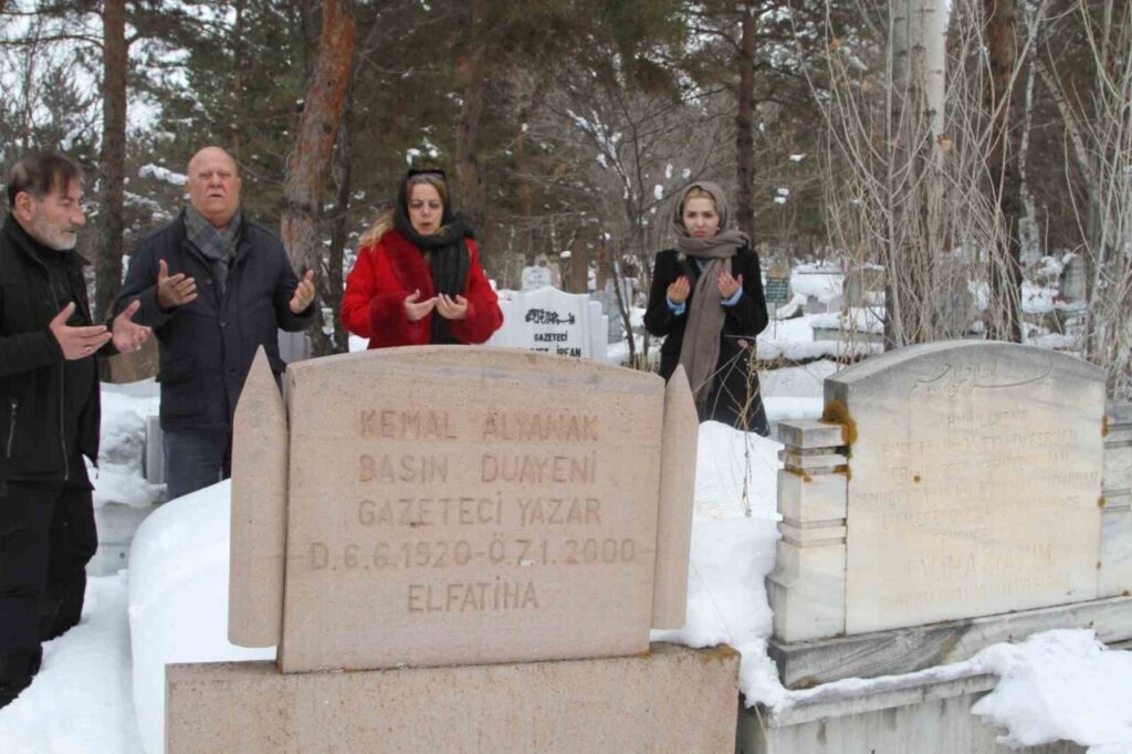 ERMED, 10 Ocak Çalışan Gazeteciler Günü’nde vefat eden gazetecileri mezarları başında andı.