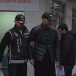 İstanbul’daki uyuşturucu soruşturması kapsamında Esat Yontunç hastanede sağlık kontrolünden geçirdi.