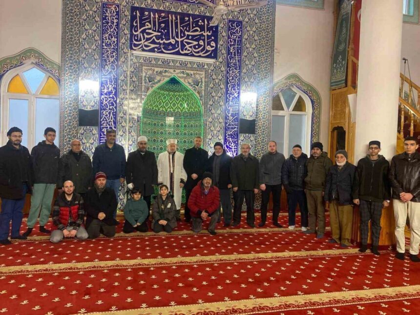 Efeler Müftülüğü’nden Geleneksel Sabah Namazı Buluşması Evliya Çelebi Camii’nde Yapıldı