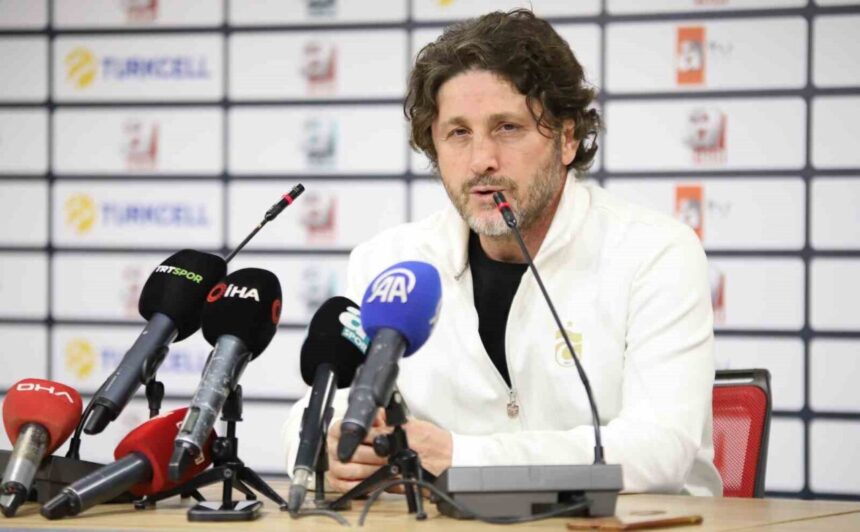 Fatih Tekke: “Oyun olarak geride kalmadık ama mağlubiyet de yaşadık”