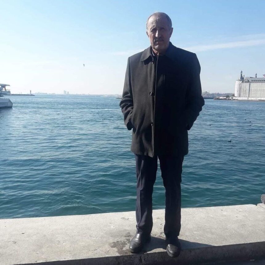 Kürtün’de karlı yolda devrilen kamyonette ağır yaralanan kişi, hastanede hayatını kaybetti. Kürtün’de karlı yolda devrilen kamyonette ağır yaralanan kişi, hastanede hayatını kaybetti.