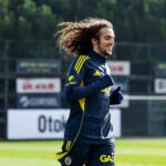 Fenerbahçe, Corendon Alanyaspor ile oynayacağı maçın hazırlıklarını antrenmanla sonlandırdı.