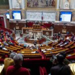 Fransa’da Başbakan Sebastien Lecornu hükümetine karşı iki gensoru önergesi Ulusal Meclis’te reddedildi.