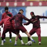 Galatasaray, Atletico Madrid maçı hazırlıklarını Kemerburgaz’da yaptığı antrenmanla sürdürüyor.