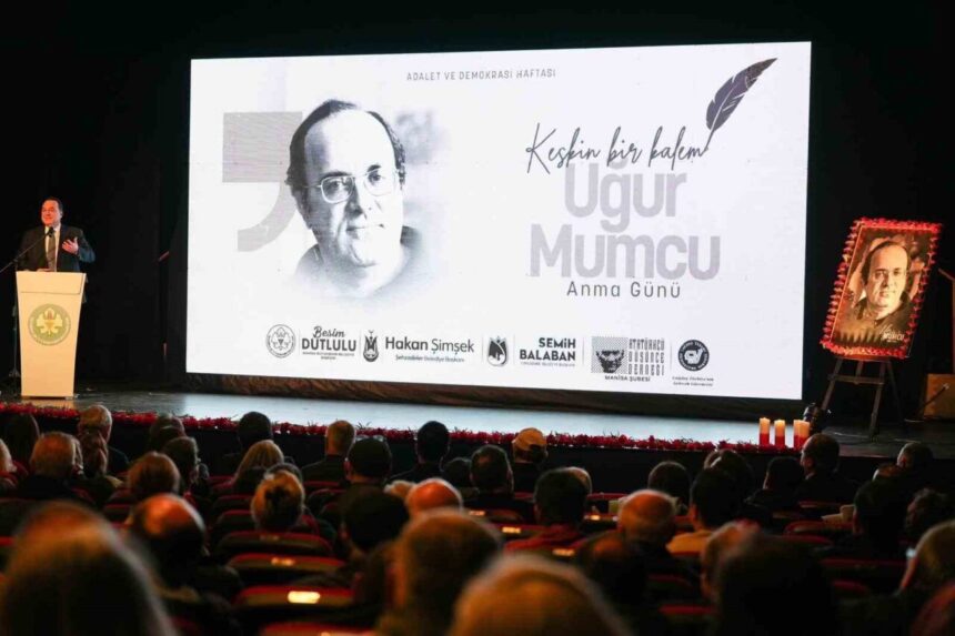 Manisa’da Uğur Mumcu’nun katledilişinin 33. yılı dolayısıyla anma etkinlikleri düzenlendi. Manisa’da Uğur Mumcu’nun katledilişinin 33. yılı dolayısıyla anma etkinlikleri düzenlendi.