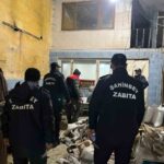 Şahinbey Belediyesi Zabıta ekipleri ruhsatsız işletmede 1.300 kilo sağlıksız sakatatı imha etti.