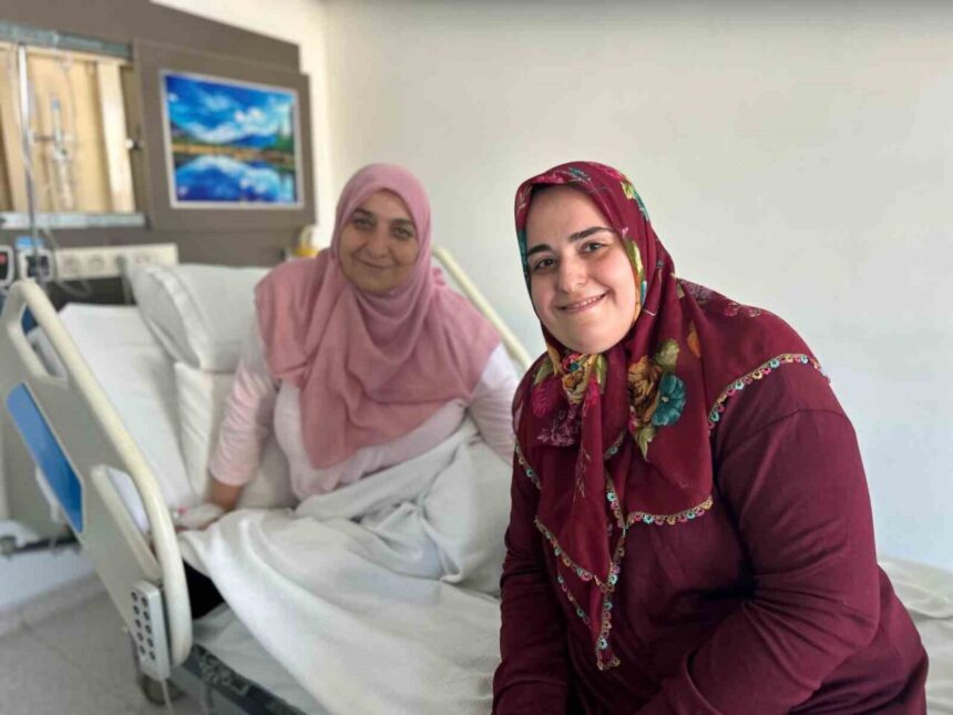 Kahramanmaraş’tan Van’a giden genç hasta, başarıyla şah damarı tümörü ameliyatı geçirerek sağlığına kavuştu.