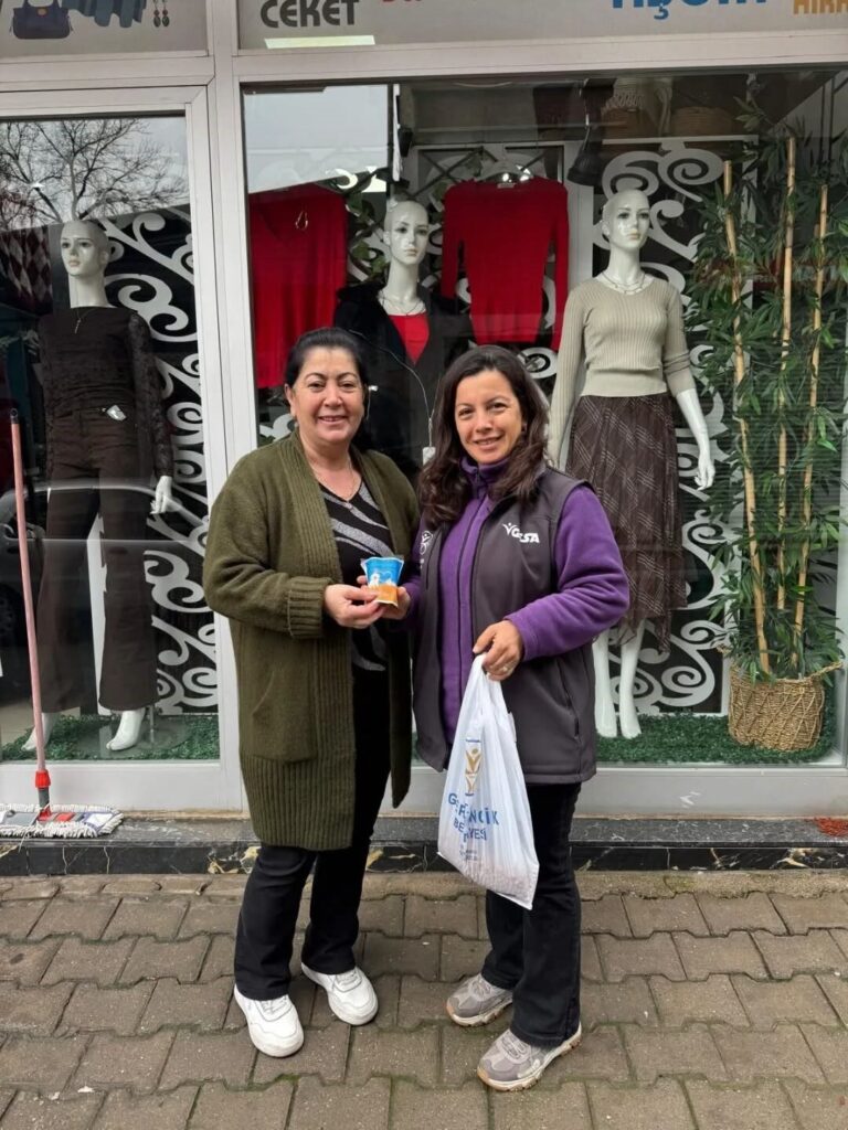 Germencik Belediyesi Sosyal Yardım Ekipleri İhtiyaç Sahiplerine Destek Vermeye Devam Ediyor